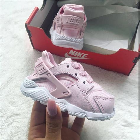 newborn schuhe nike|newborn nike shoes girl.